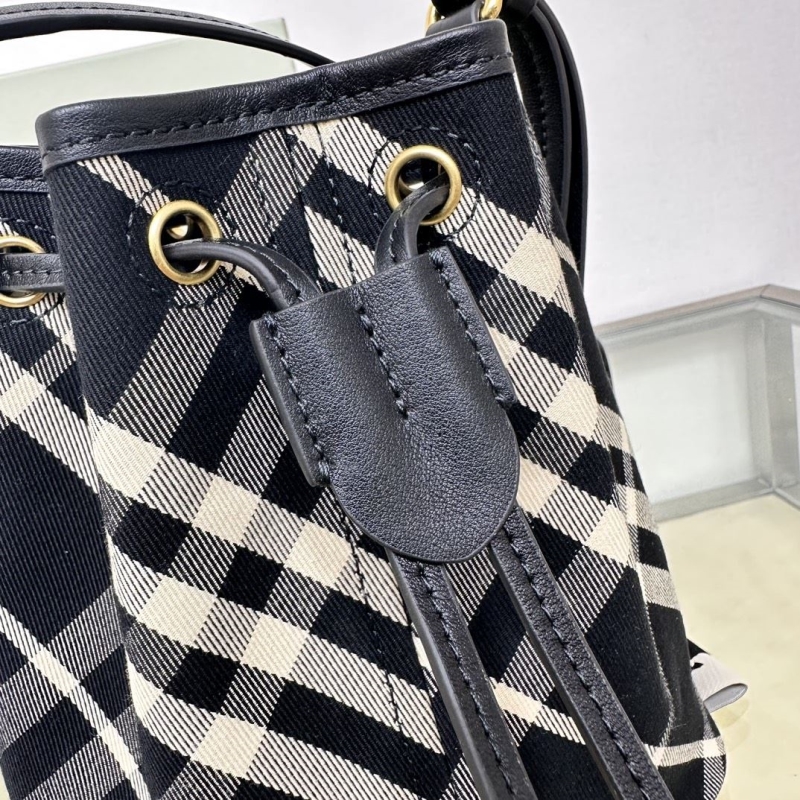 Bv*b*rry bucket bags